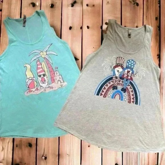 Gnome Tanks Set of 2 Adorable Teal and Gray Tanks Sz Large Tropical/Patriotic. - Picture 1 of 3